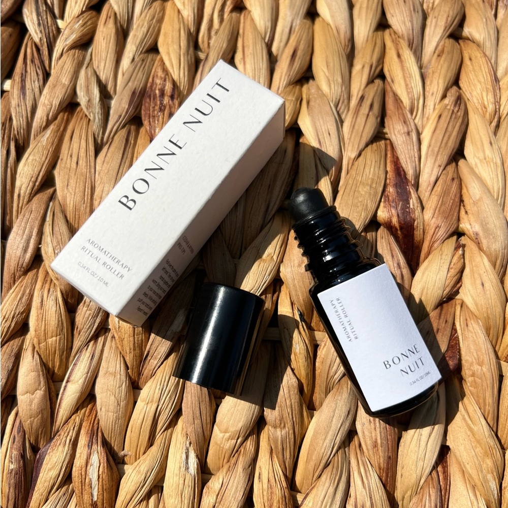 Cedar and Myrrh - BONNE NUIT (GOOD NIGHT) Aromatherapy Oil Roller